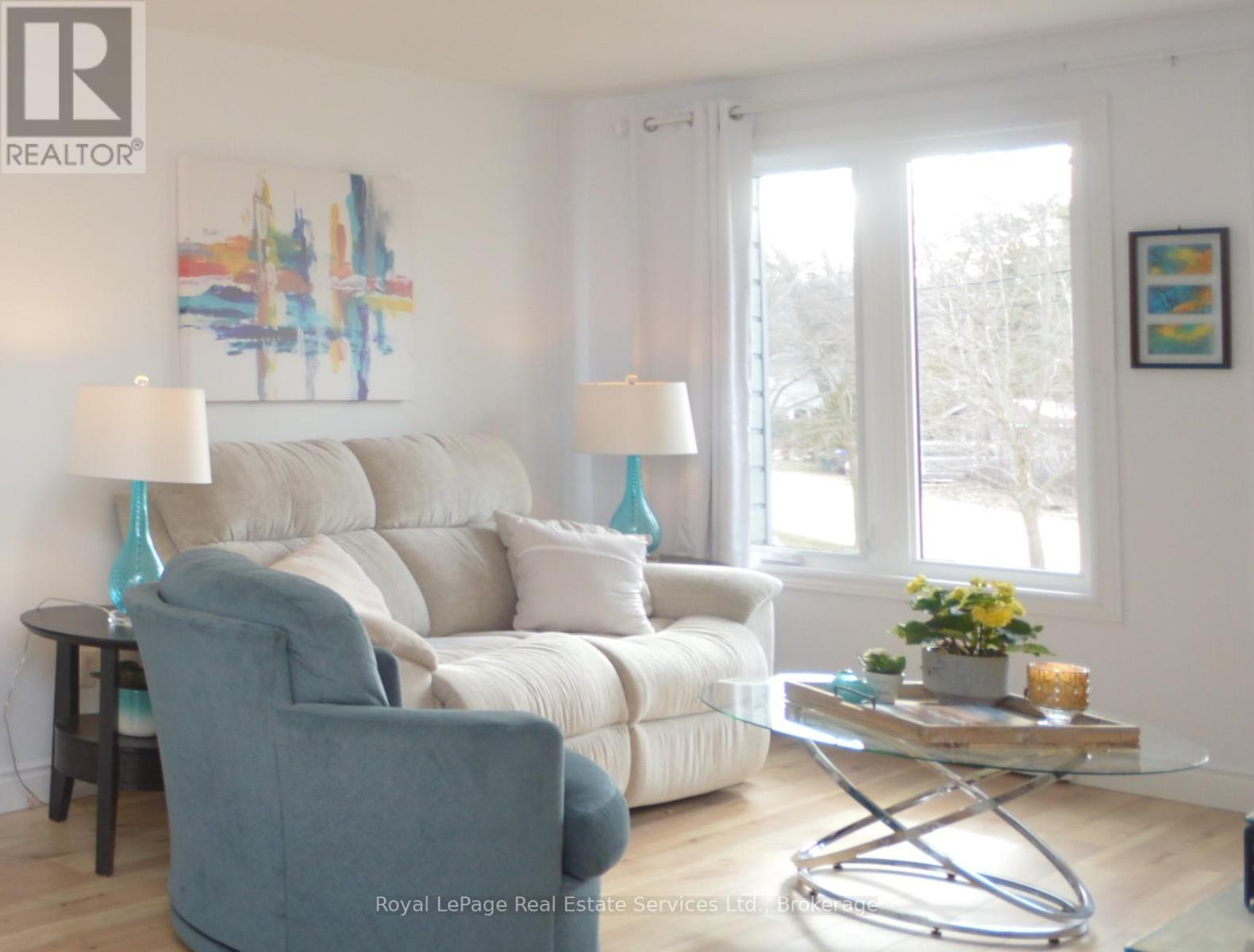 Property at 14 - 10 BAKER STREET image 2