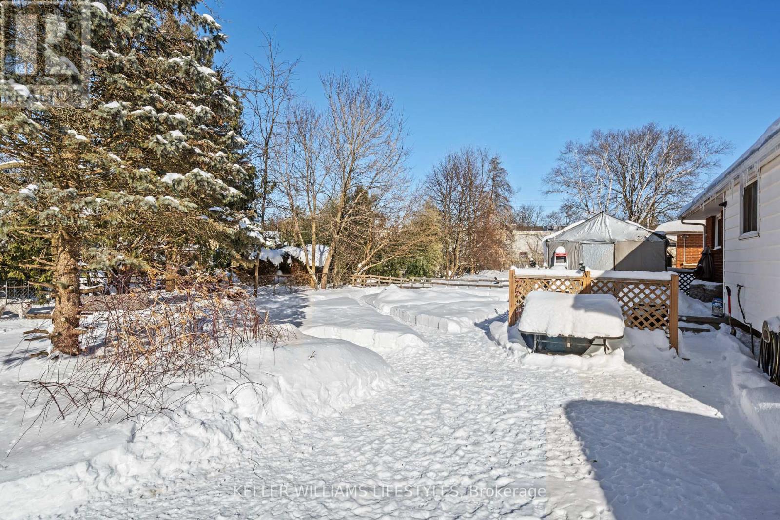 48 Honeysuckle Crescent, London East, Ontario  N5Y 4P4 - Photo 29 - X11980480