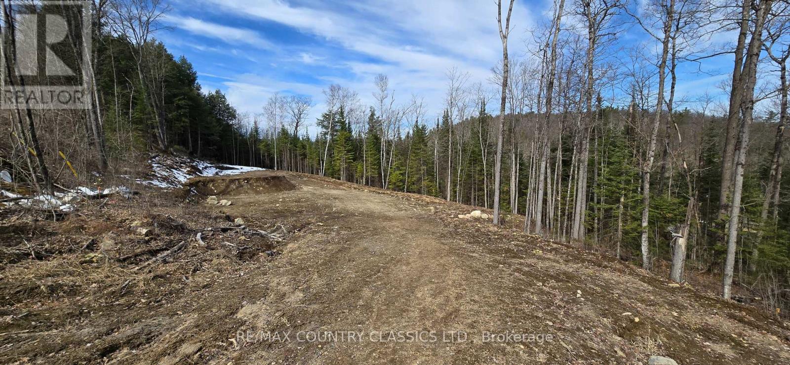 Property at 30 RIDGE ROAD image 3