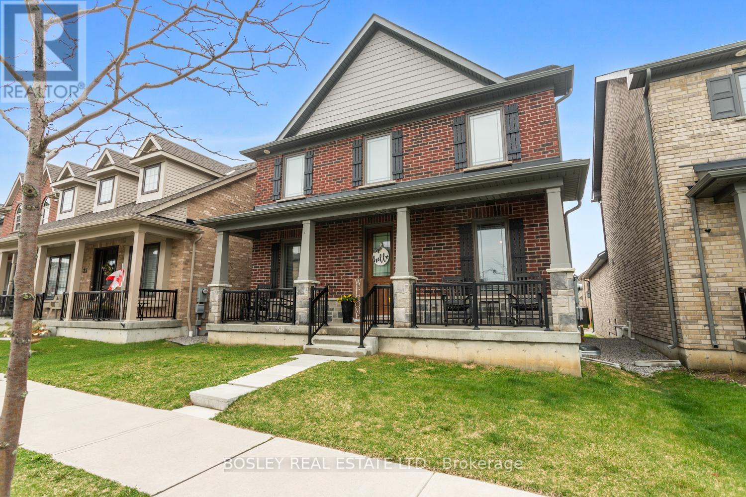 27 Drummond Street, Port Hope, Ontario  L1A 0E9 - Photo 2 - X12127070