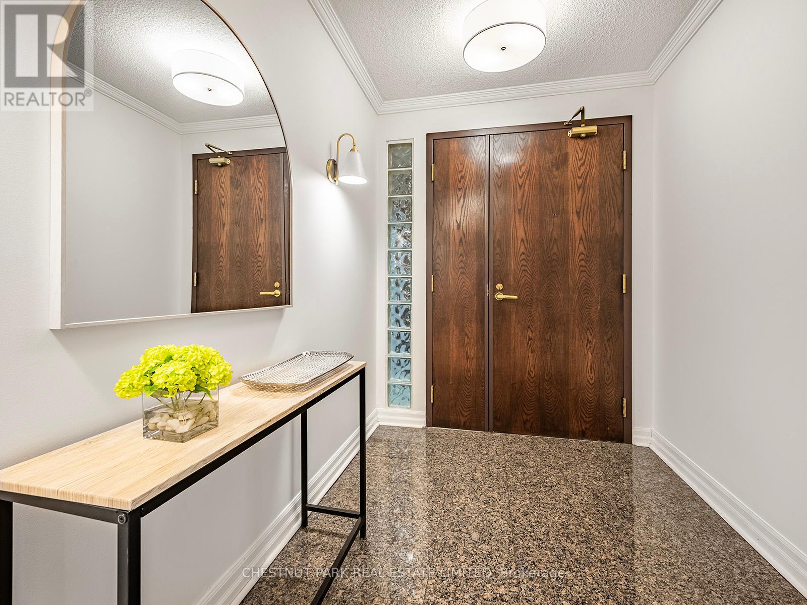 405 - 2727 Yonge Street, Toronto, Ontario  M4N 3R6 - Photo 4 - C12126845