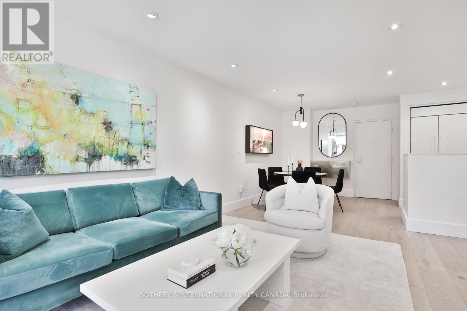 Property at A9 - 142 PEARS AVENUE image 4