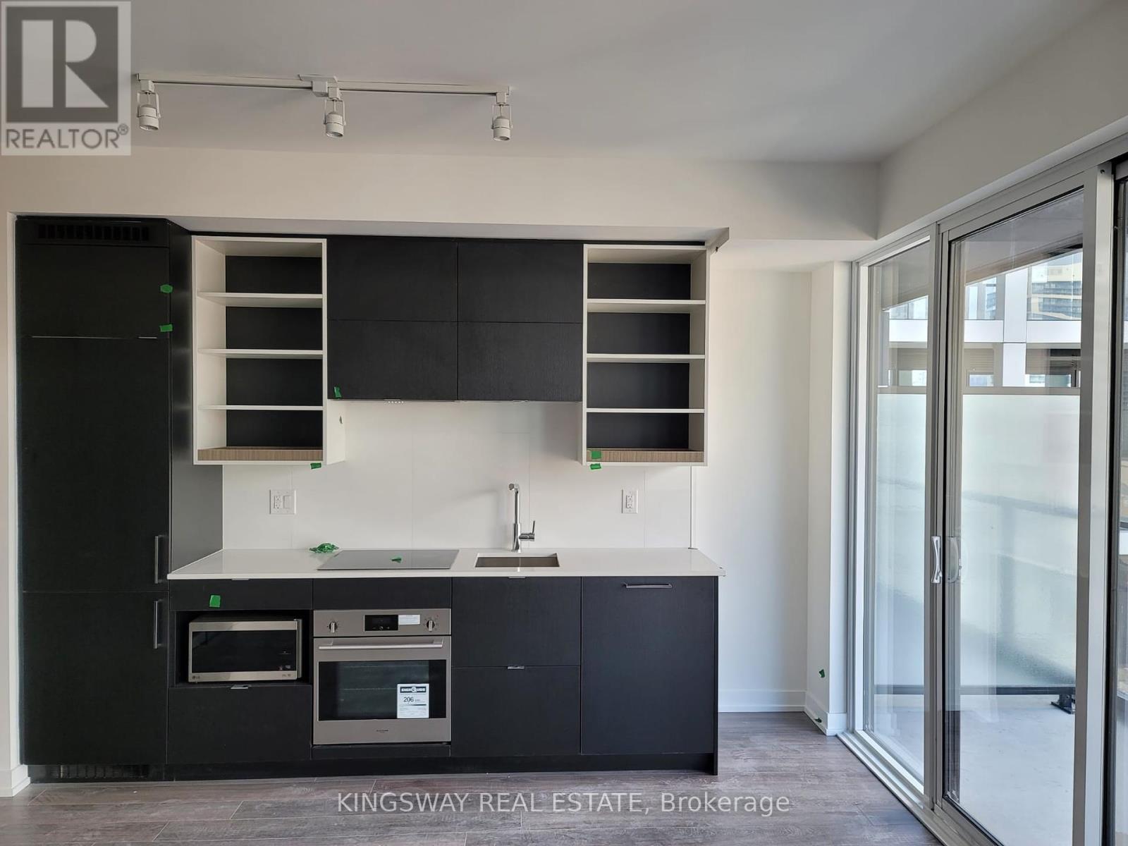 923 - 20 Edward Street, Toronto, Ontario  M5G 0C5 - Photo 5 - C12126854
