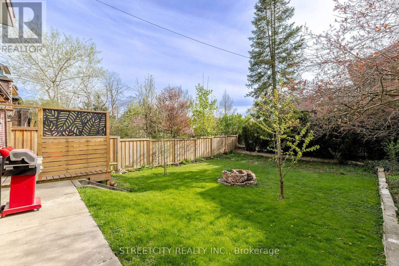 233 Ridout Street S, London South (South F), Ontario  N6C 3Y3 - Photo 38 - X12127040