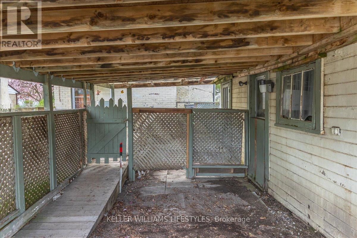 45 St George Street, St. Thomas, Ontario  N5P 2L3 - Photo 45 - X12127115