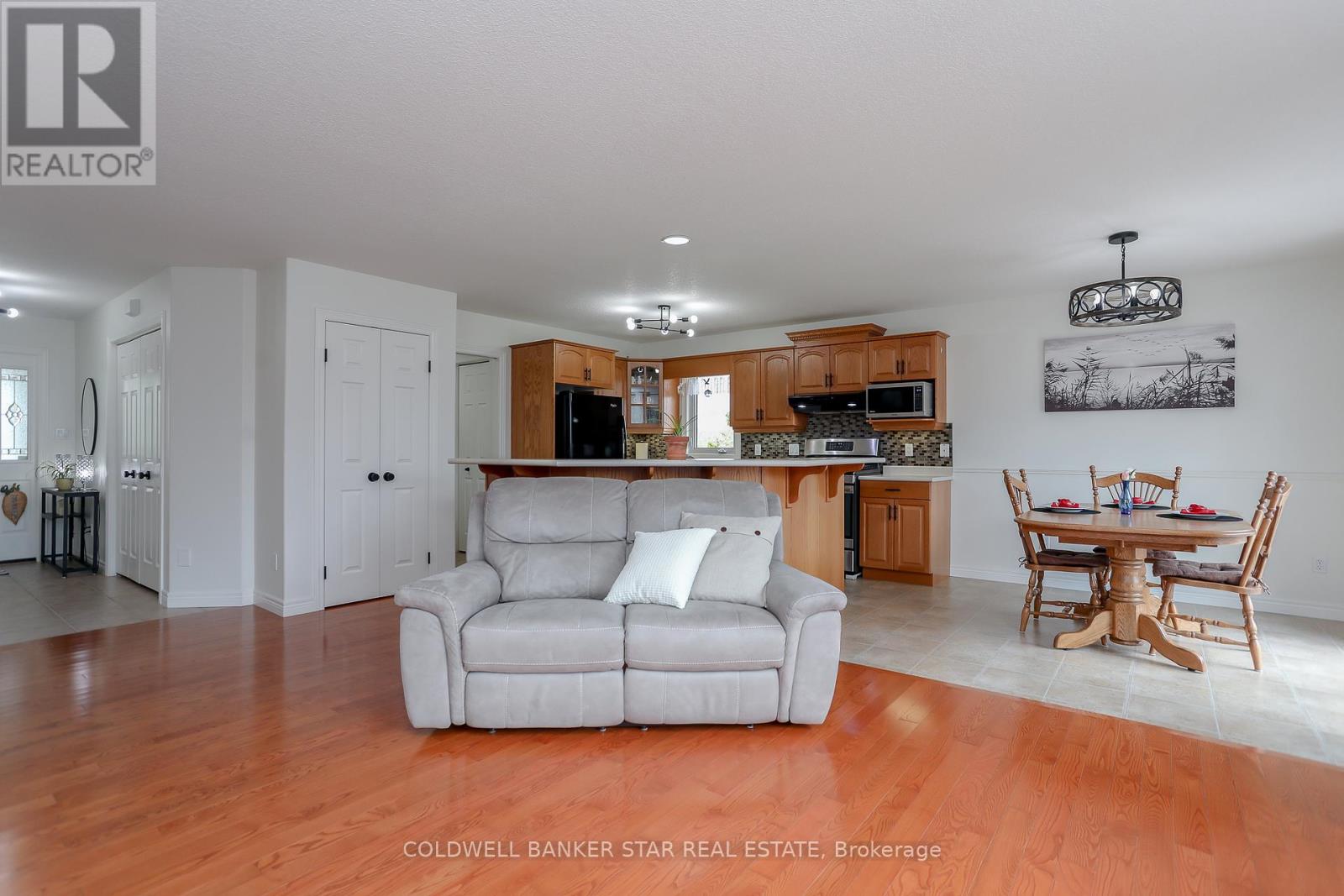 5176 Imperial Road, Malahide (Copenhagen), Ontario  N5H 2R2 - Photo 11 - X12127128