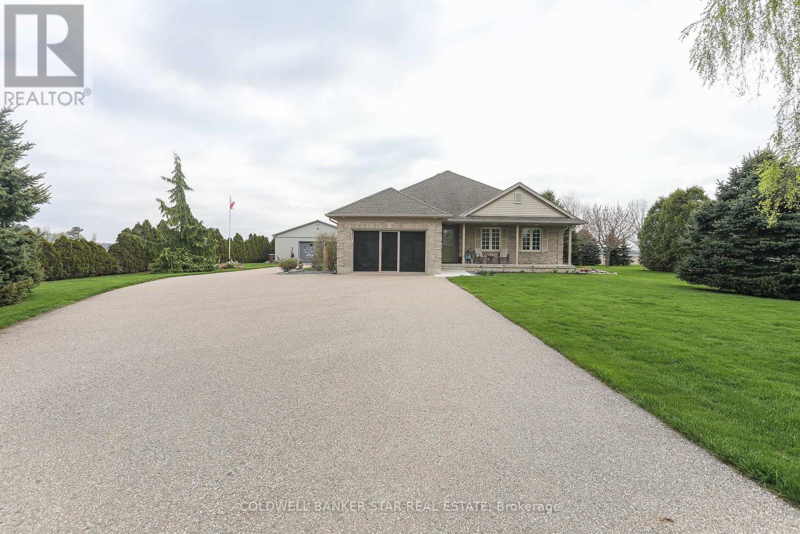 5176 Imperial Road, Malahide, Ontario  N5H 2R2 - Photo 2 - X12127128
