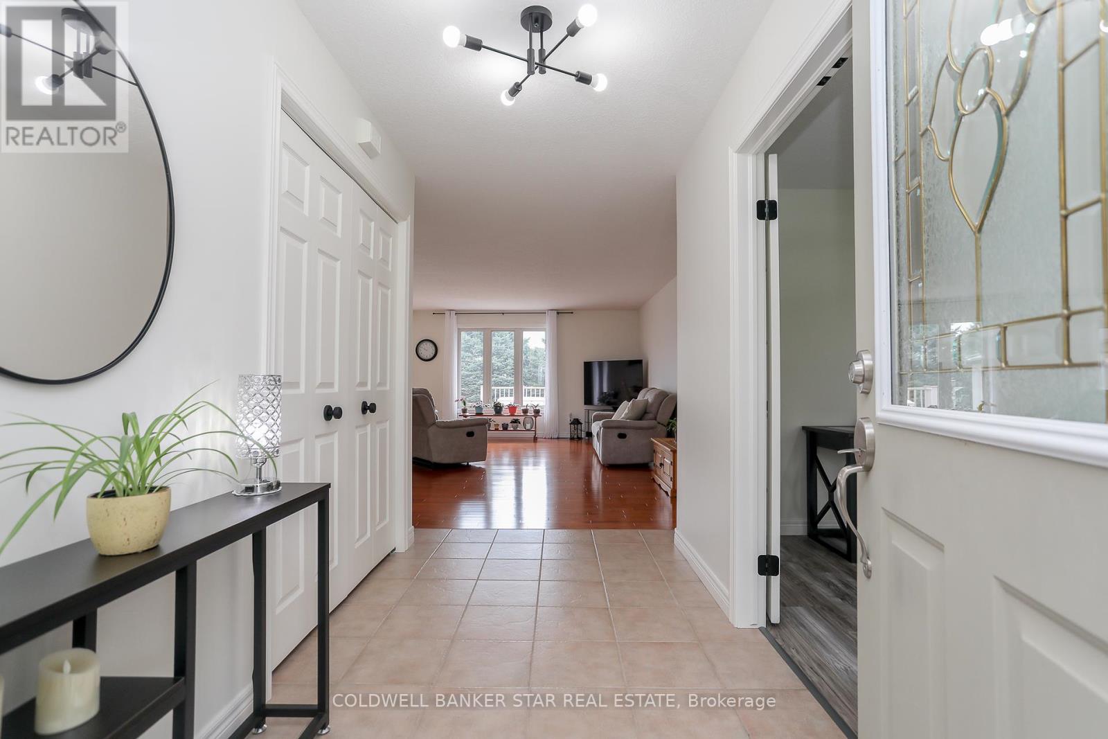 5176 Imperial Road, Malahide (Copenhagen), Ontario  N5H 2R2 - Photo 8 - X12127128