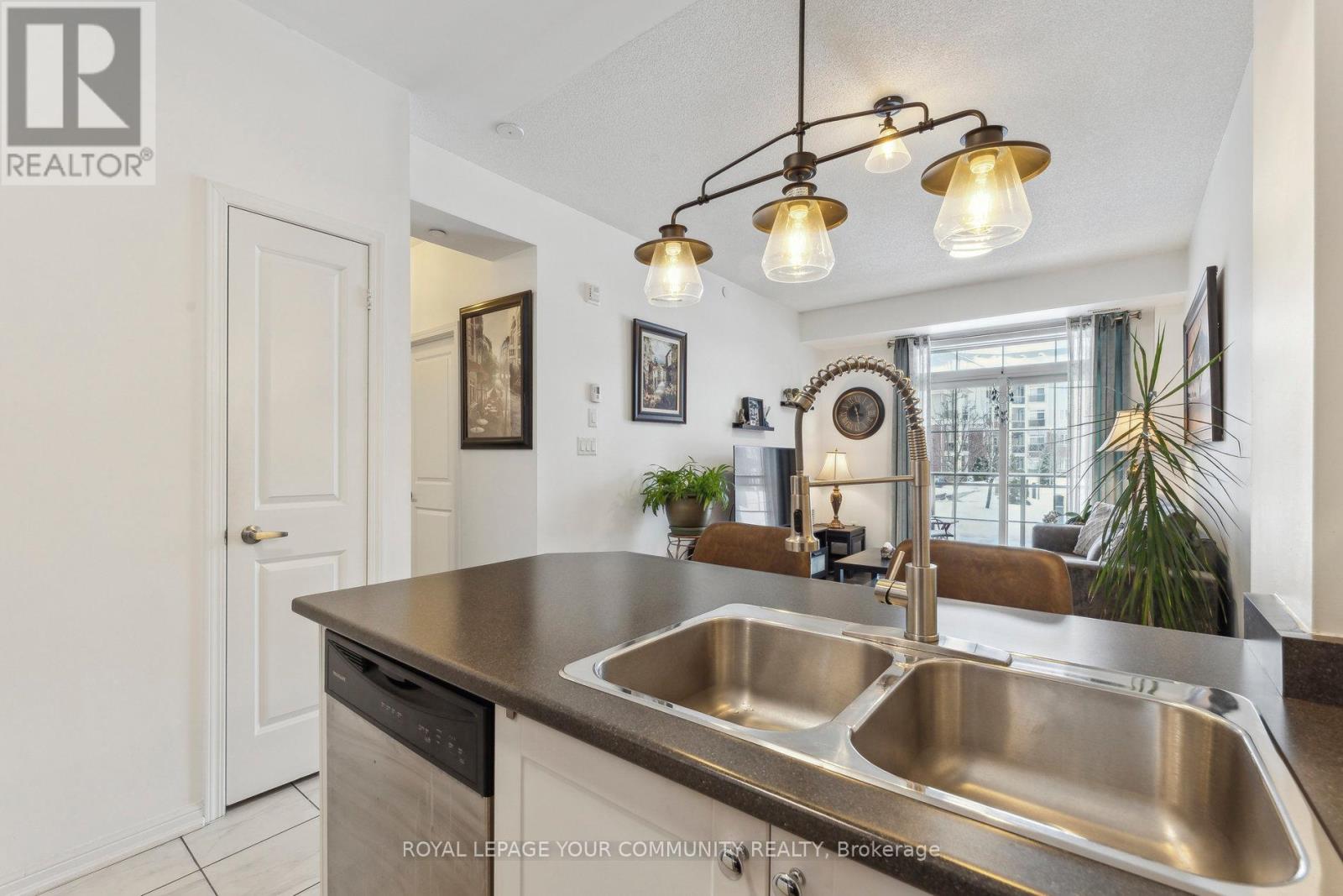 102 - 80 Aspen Springs Drive, Clarington, Ontario  L1C 0V4 - Photo 15 - E12126844
