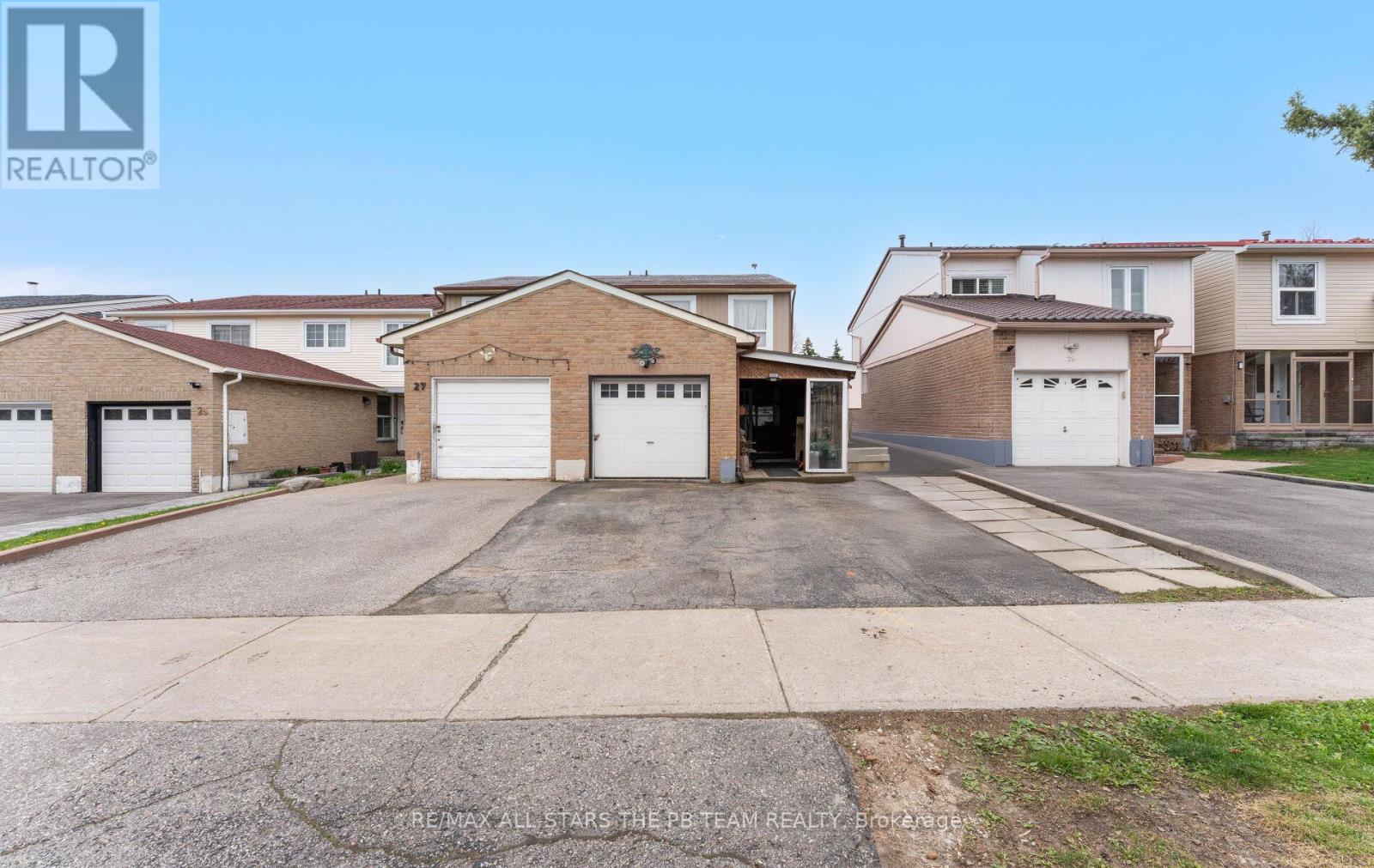 Property at 25 NABOB CRESCENT image 2