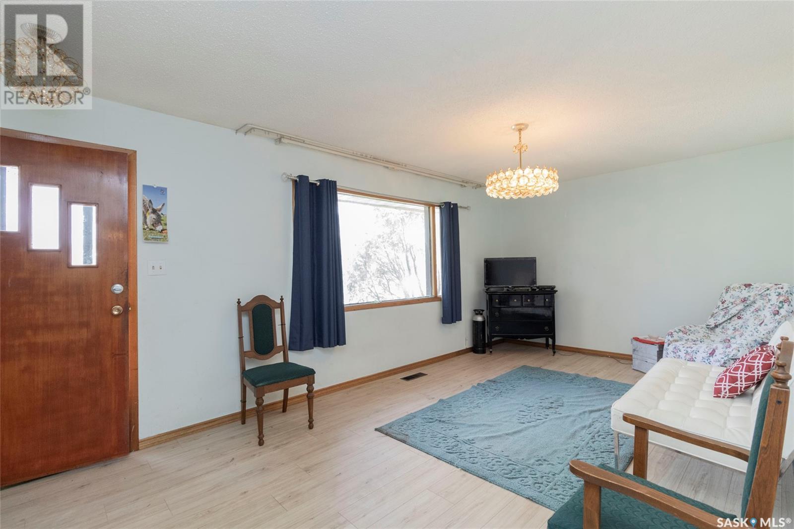Property at 2414 Preston AVENUE S image 3