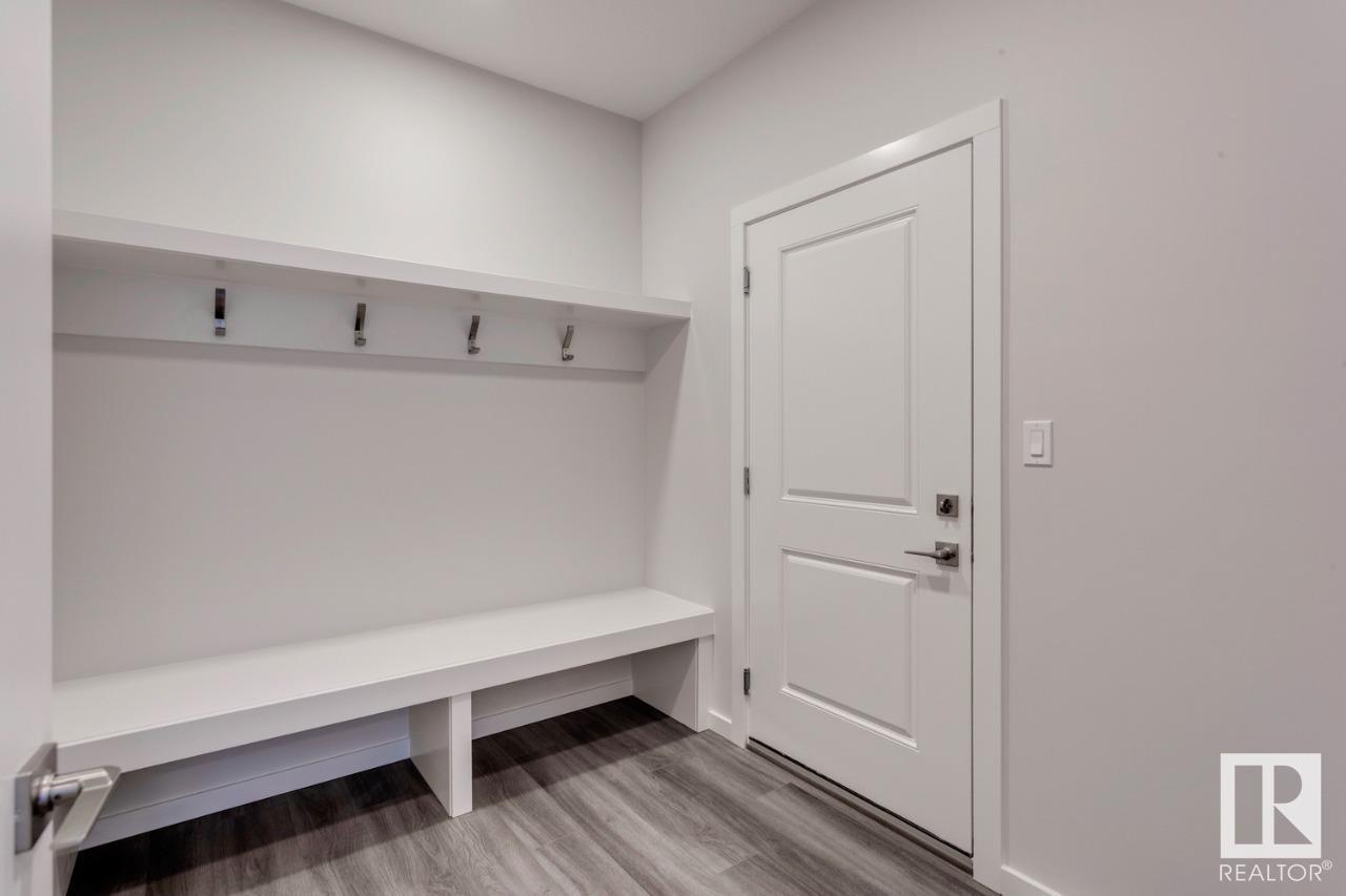 Property at 49 ASHBURY CR image 5