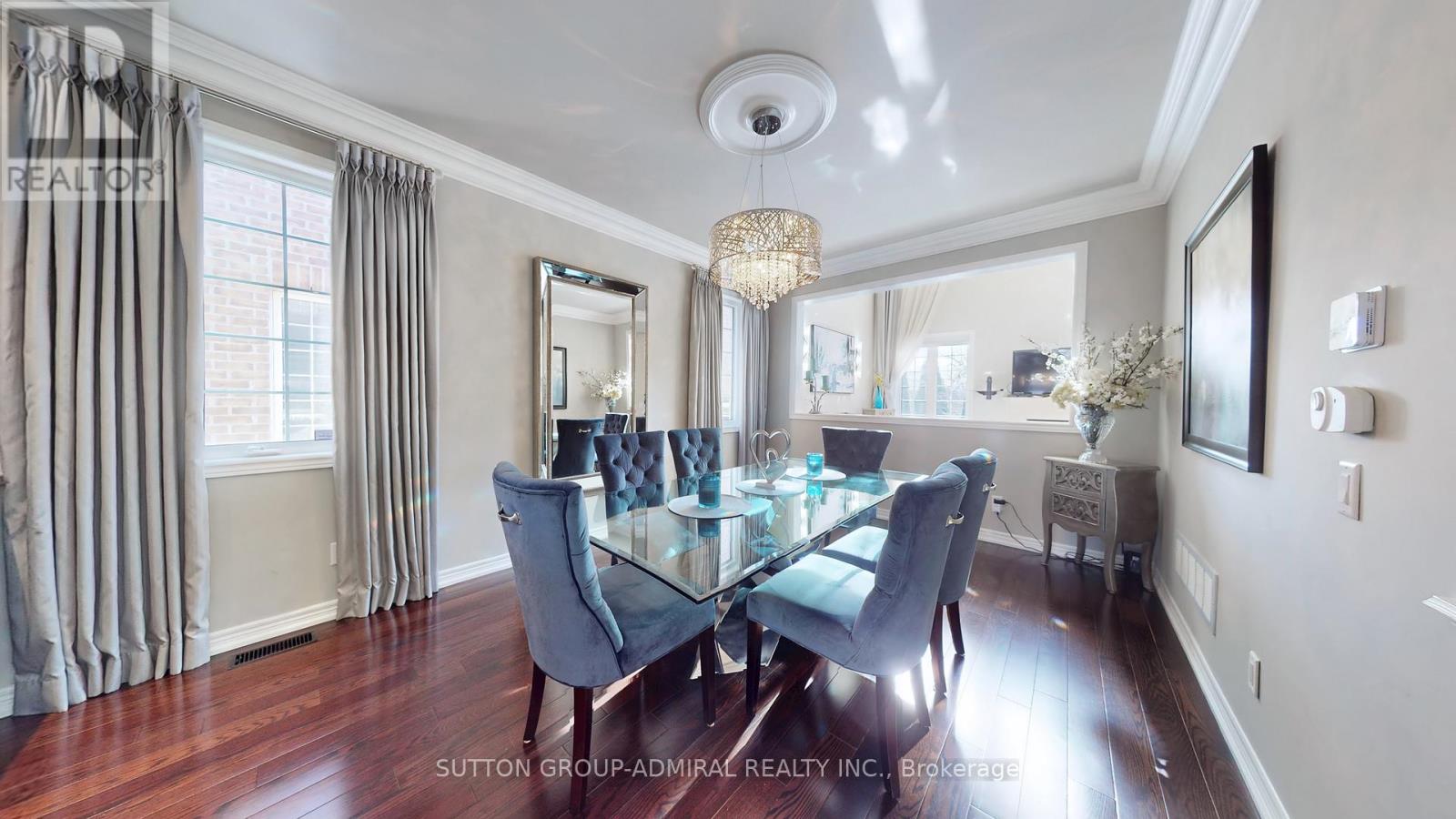 52 Lady Angela Lane, Vaughan, Ontario  L6A 4S7 - Photo 6 - N12126832