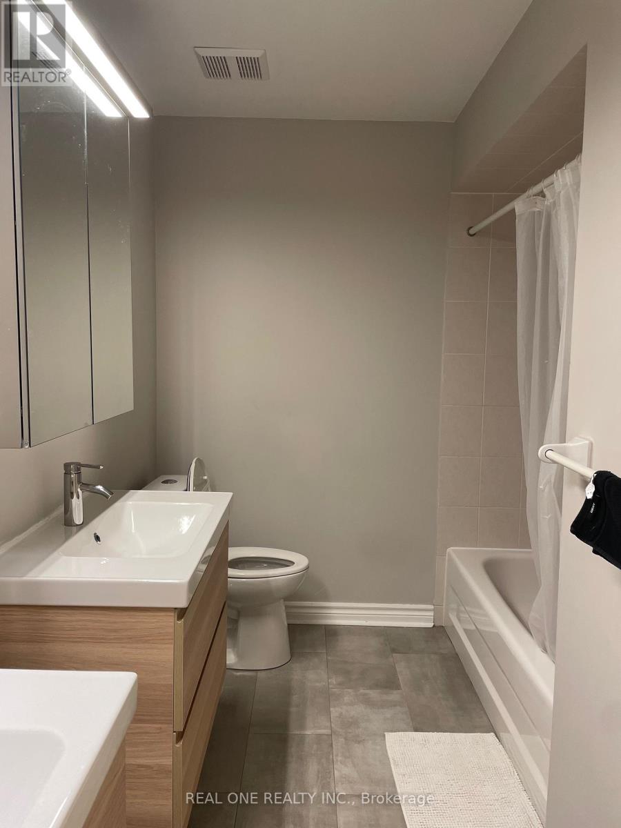 96 Ruby Crescent, Richmond Hill, Ontario  L4S 2H2 - Photo 10 - N12126868