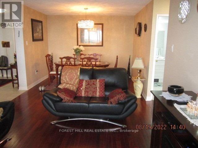1008 - 11 Townsgate Drive, Vaughan (Crestwood-Springfarm-Yorkhill), Ontario  L4J 8G4 - Photo 12 - N12126877