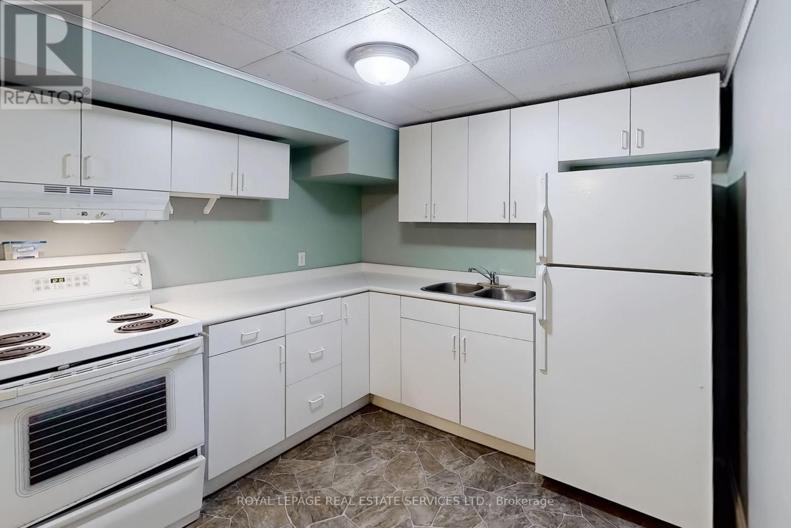 101 Houseman Crescent, Richmond Hill, Ontario  L4C 7S7 - Photo 29 - N12126914