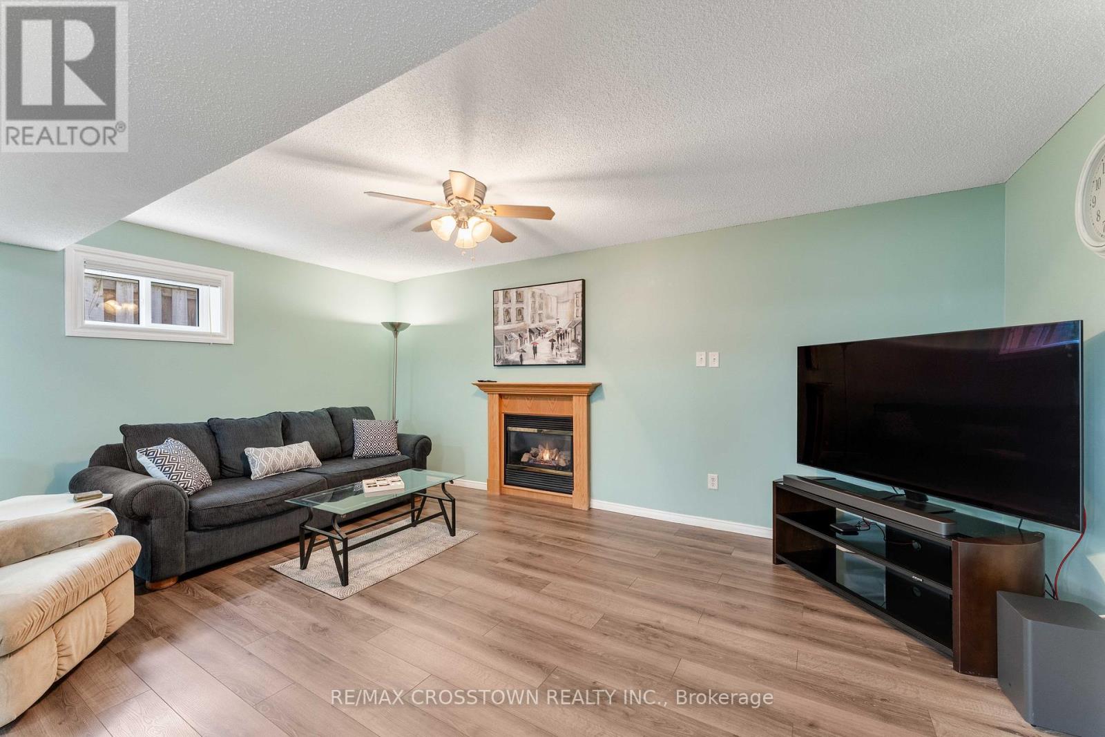 36 Leslie Avenue, Barrie (Holly), Ontario  L4N 9N9 - Photo 20 - S12126843
