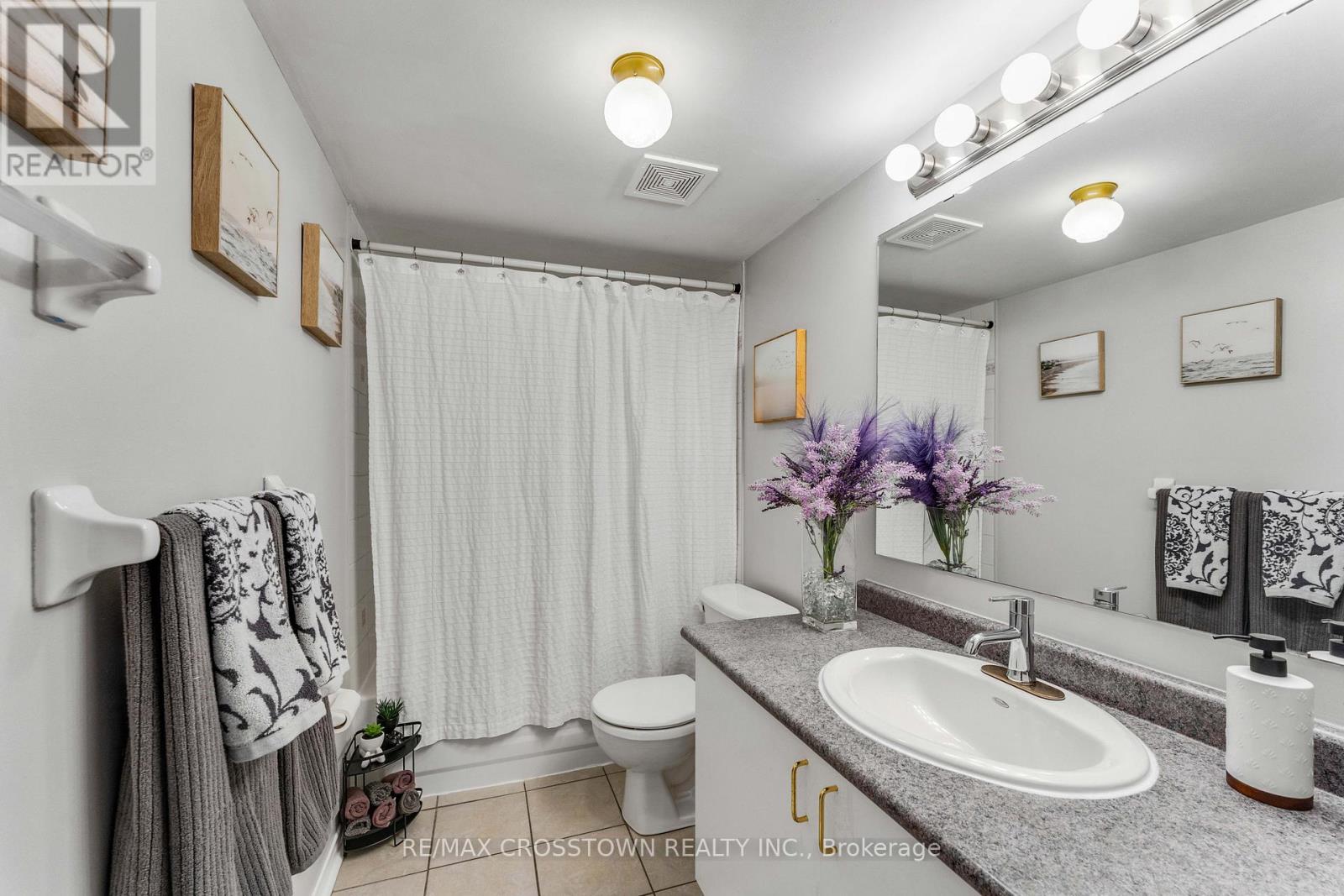 36 Leslie Avenue, Barrie (Holly), Ontario  L4N 9N9 - Photo 24 - S12126843