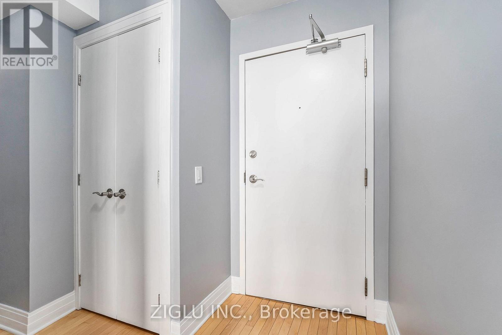 502 - 290 Powell Avenue, Ottawa, Ontario  K1S 5T3 - Photo 5 - X12127022
