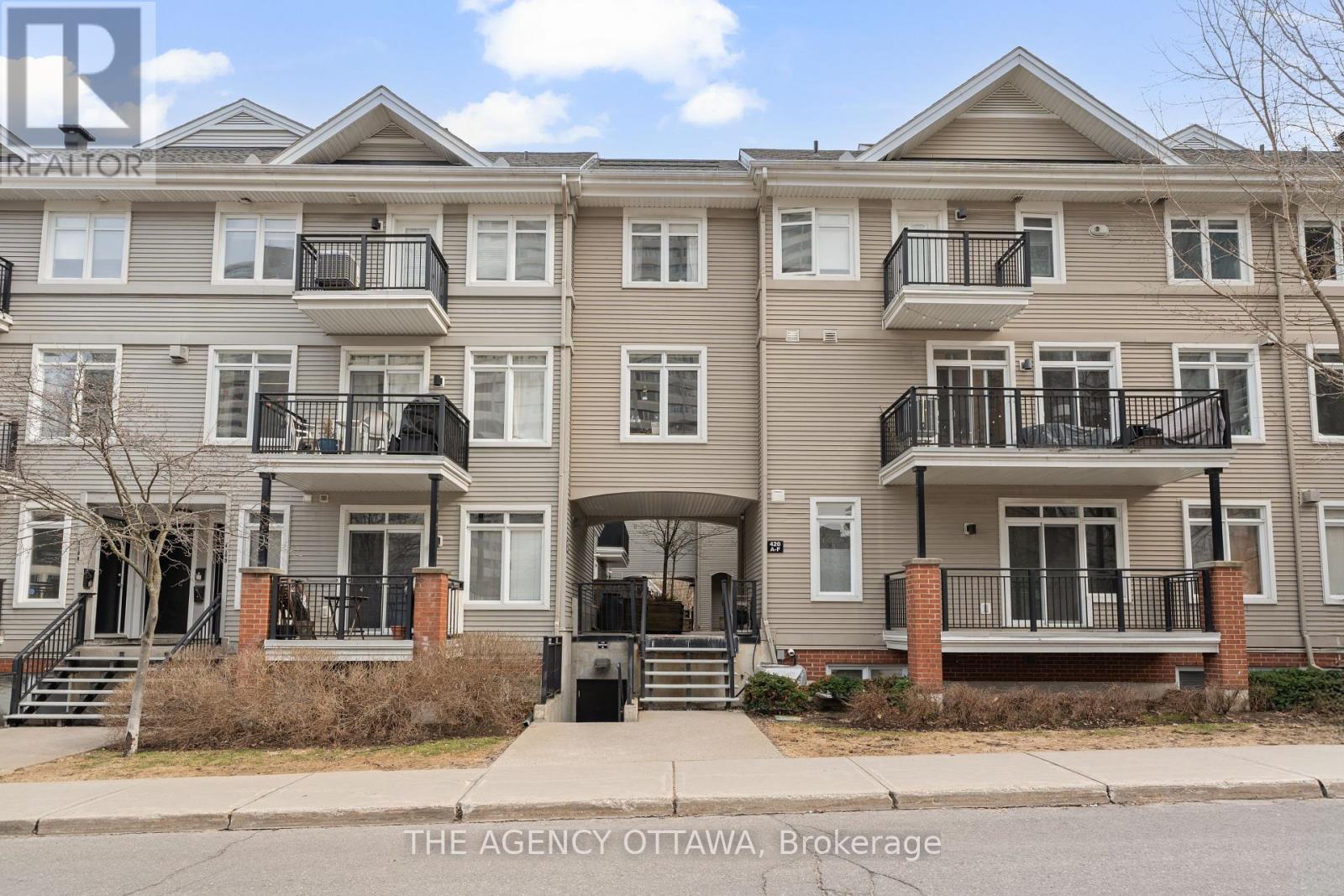 Property at D - 420 NEPEAN STREET image 1