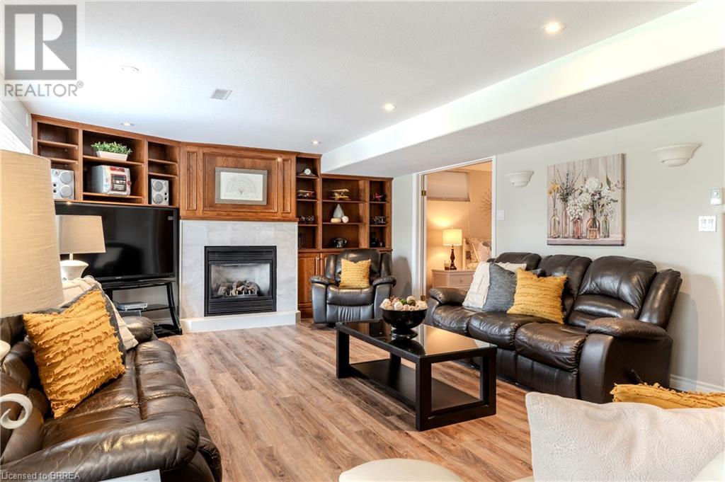 420 Johnson Road, Brantford, Ontario N3T 5M1 - Photo 6 - 40720297