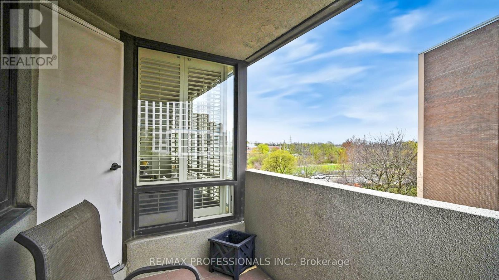 408 - 1300 Islington Avenue, Toronto, Ontario  M9A 5C4 - Photo 21 - W12126840