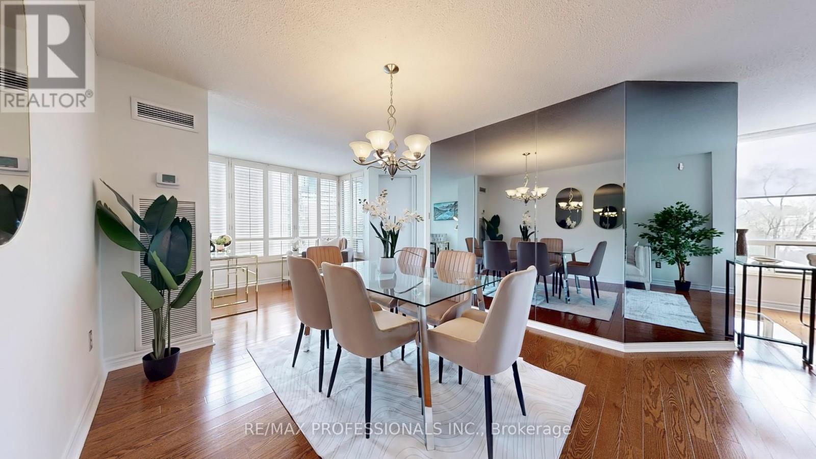 408 - 1300 Islington Avenue, Toronto, Ontario  M9A 5C4 - Photo 6 - W12126840