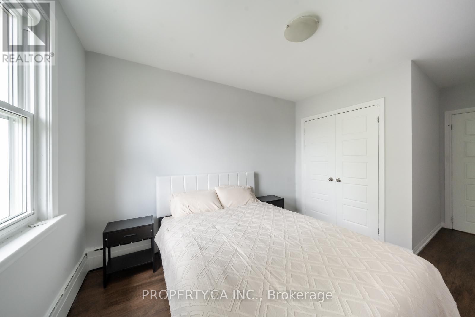 3 - 958 Jane Street, Toronto, Ontario  M6N 4C9 - Photo 13 - W12126872