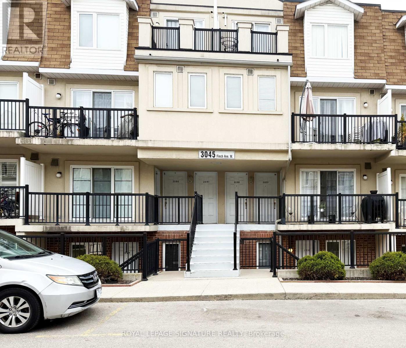 Property at 1030 - 3045 FINCH AVENUE W image 1