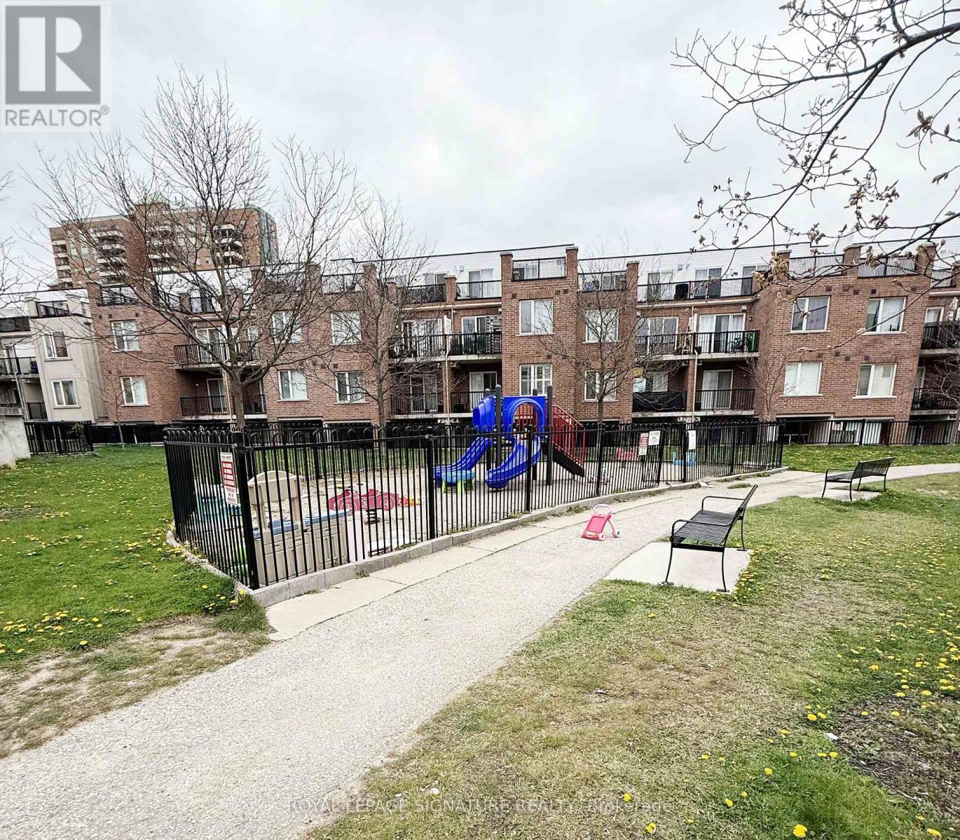 1030 - 3045 Finch Avenue W, Toronto, Ontario  M9M 0A5 - Photo 15 - W12126891