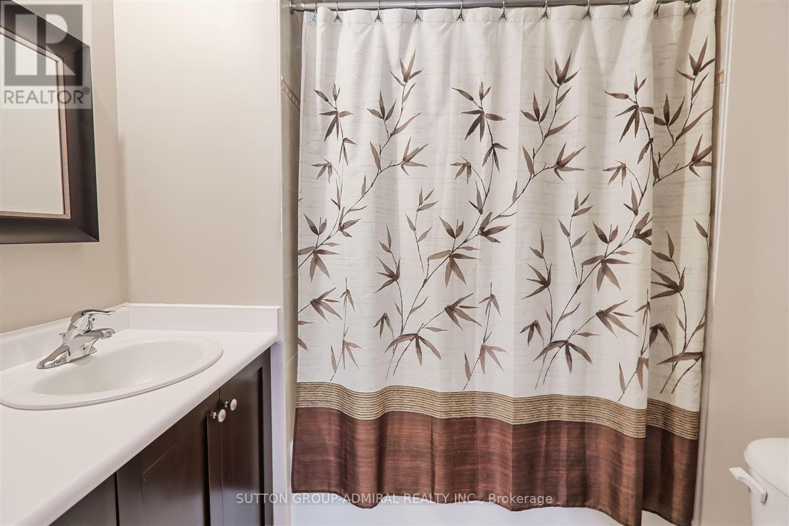 23a Yarrow Road, Toronto, Ontario  M6M 4E2 - Photo 23 - W12126911
