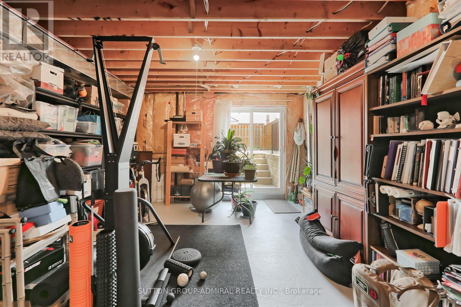 23a Yarrow Road, Toronto, Ontario  M6M 4E2 - Photo 28 - W12126911
