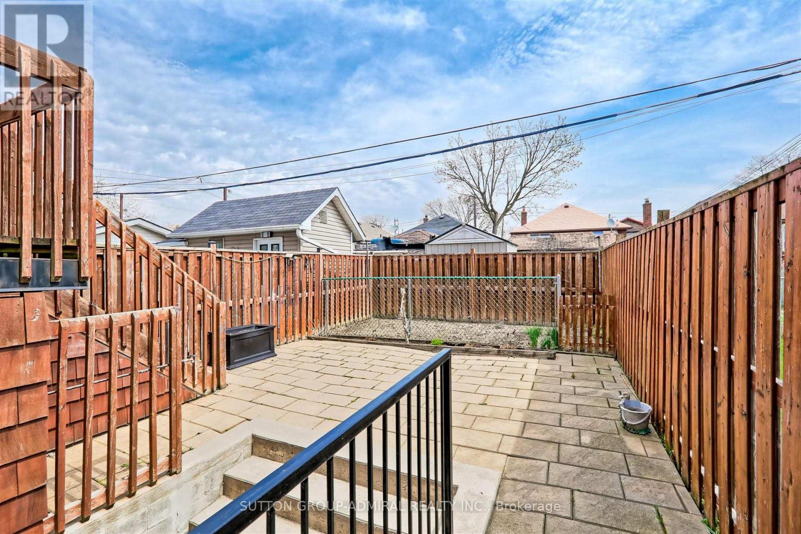 23a Yarrow Road, Toronto, Ontario  M6M 4E2 - Photo 30 - W12126911