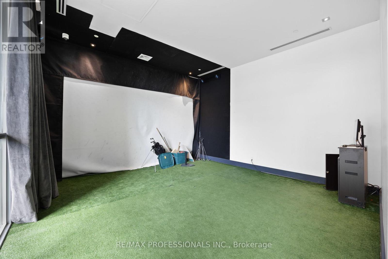 Lph3501 - 33 Shore Breeze Drive, Toronto, Ontario  M8V 0G1 - Photo 35 - W12126931