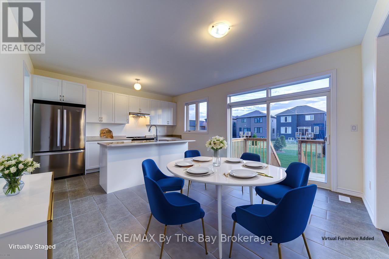 178 Mapleside Drive, Wasaga Beach, Ontario  L9Z 0L4 - Photo 9 - S12126937
