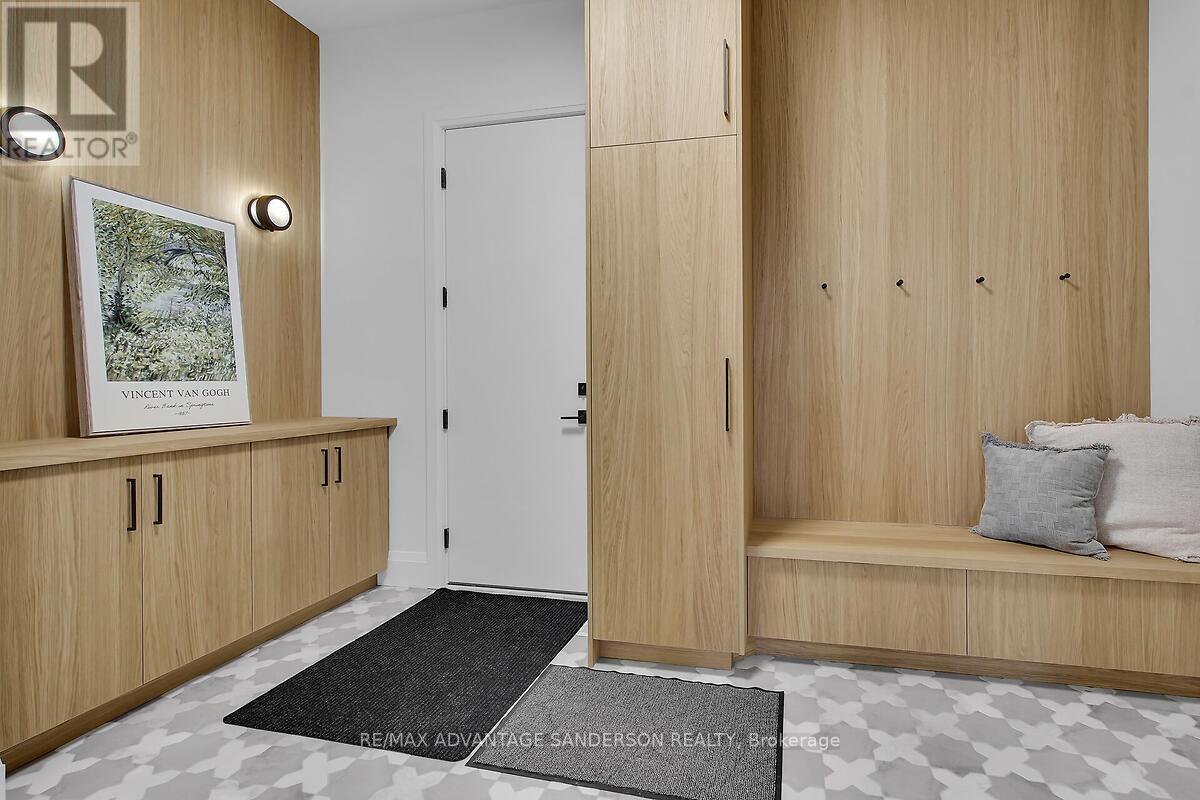 72 Arrowwood Path, Middlesex Centre (Ilderton), Ontario  N0M 2A0 - Photo 23 - X12124679