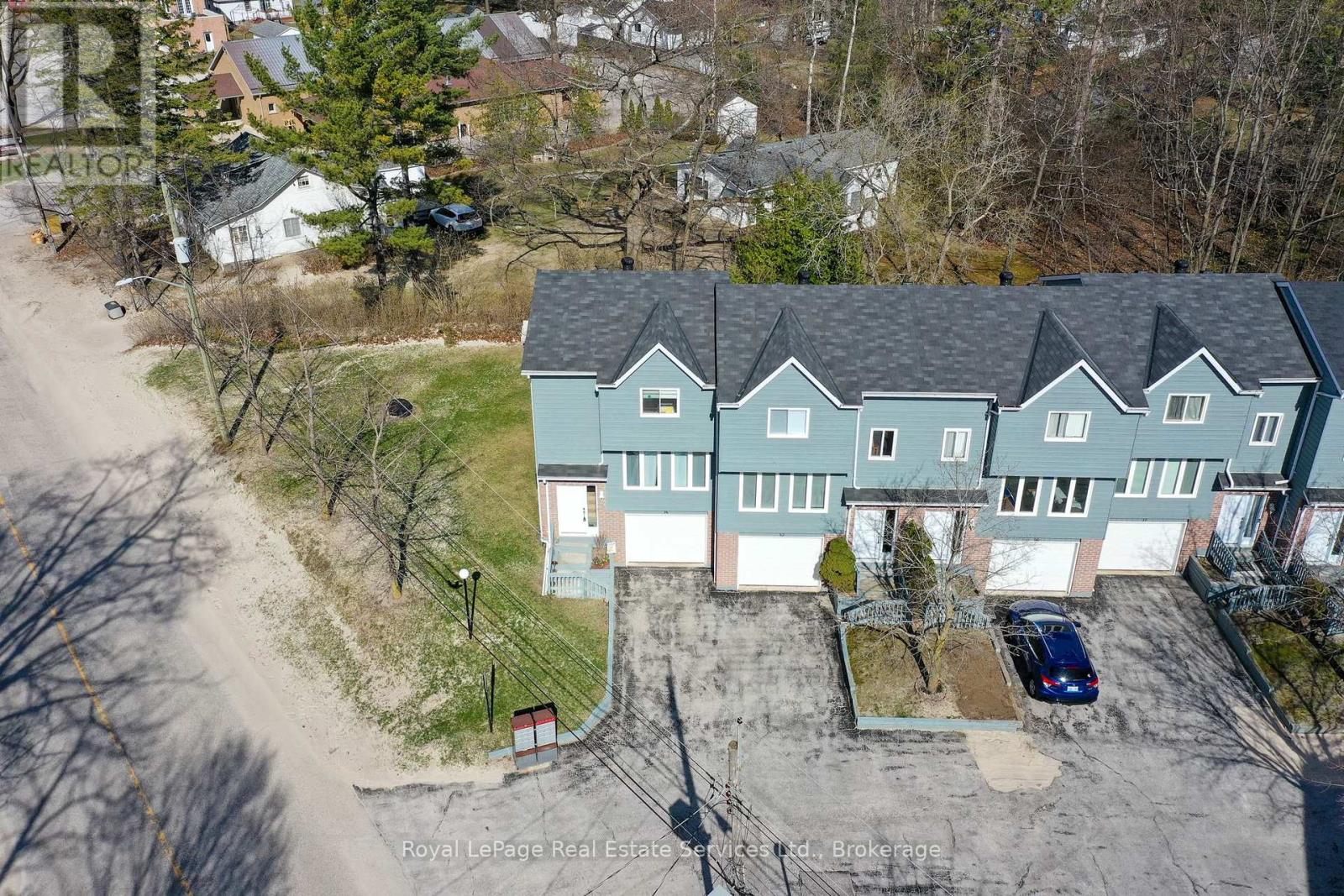 14 - 10 Baker Street, Wasaga Beach, Ontario  L9Z 2H1 - Photo 35 - S12090908