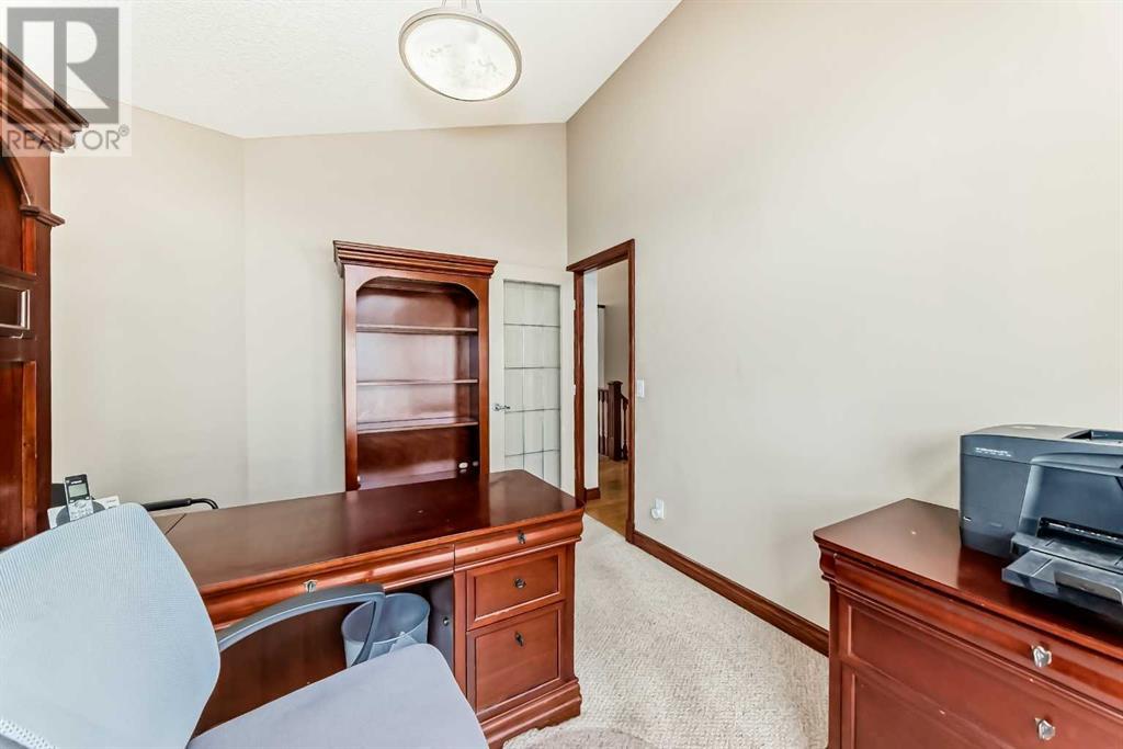 227 Hawkmere View, Chestermere, Alberta  T1X 1T8 - Photo 5 - A2207315