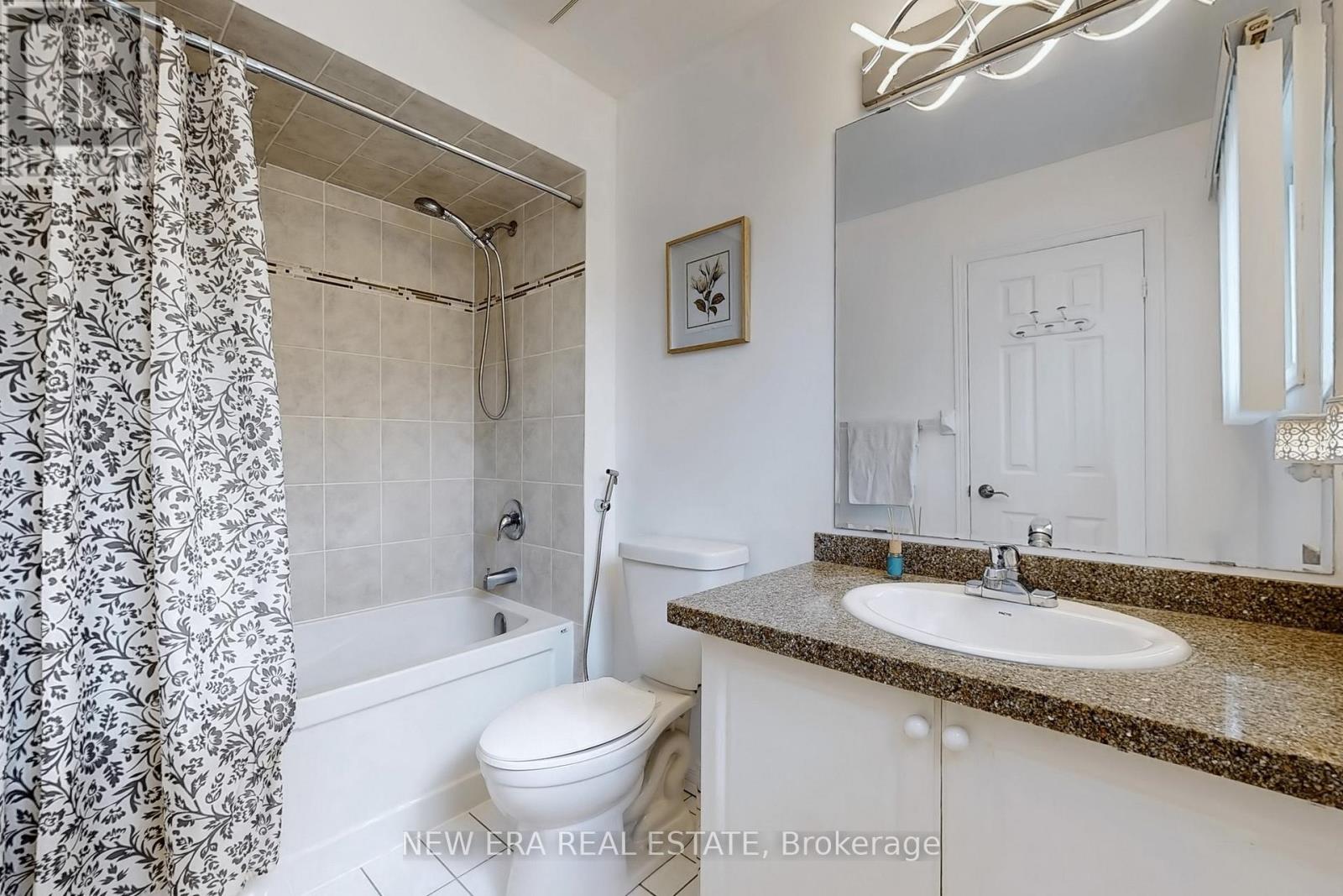 1383 Brookstar Drive, Oakville, Ontario  L6M 3W2 - Photo 24 - W12124413