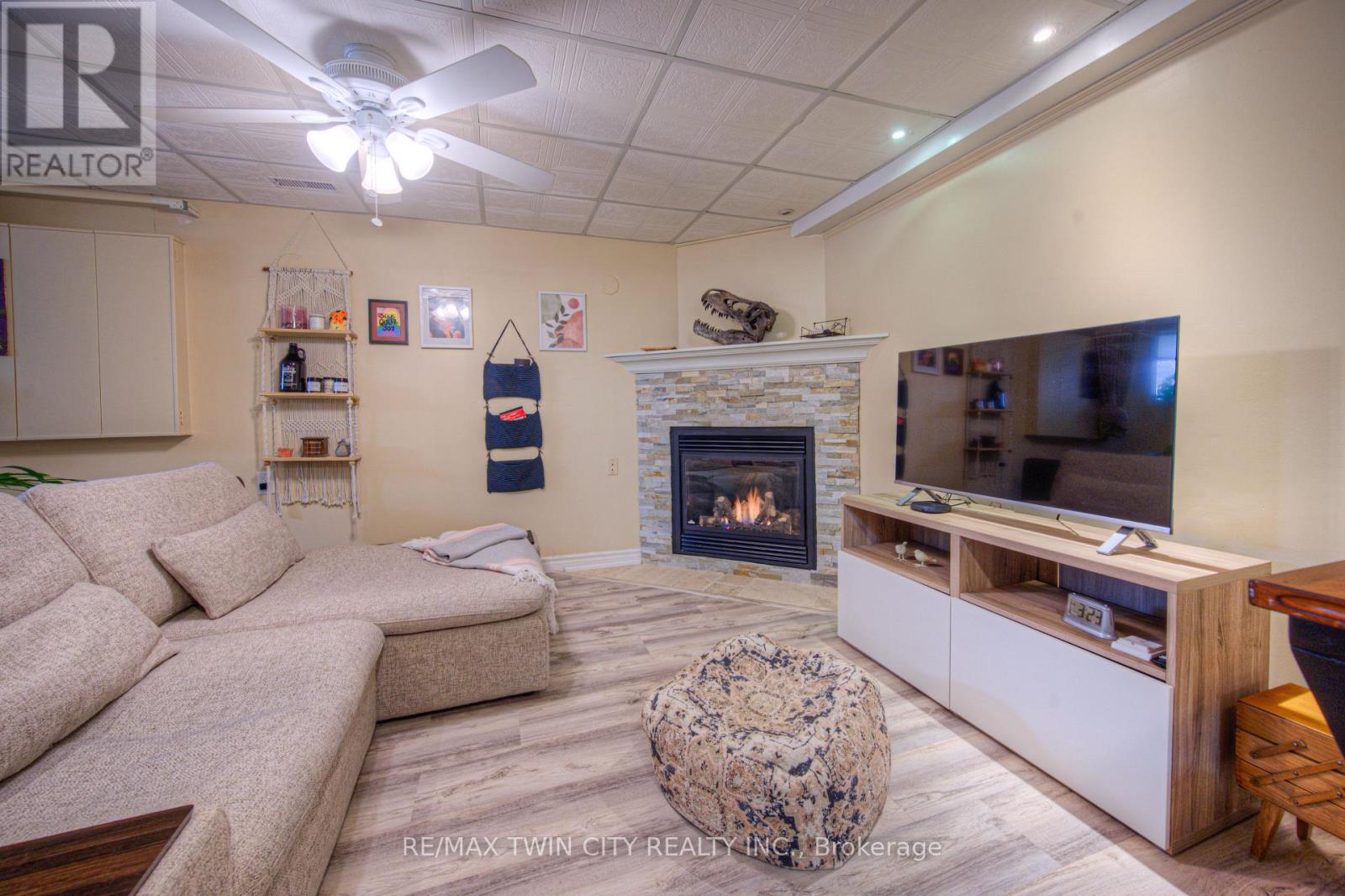 309 Christopher Drive, Cambridge, Ontario  N1P 1A1 - Photo 19 - X12069890