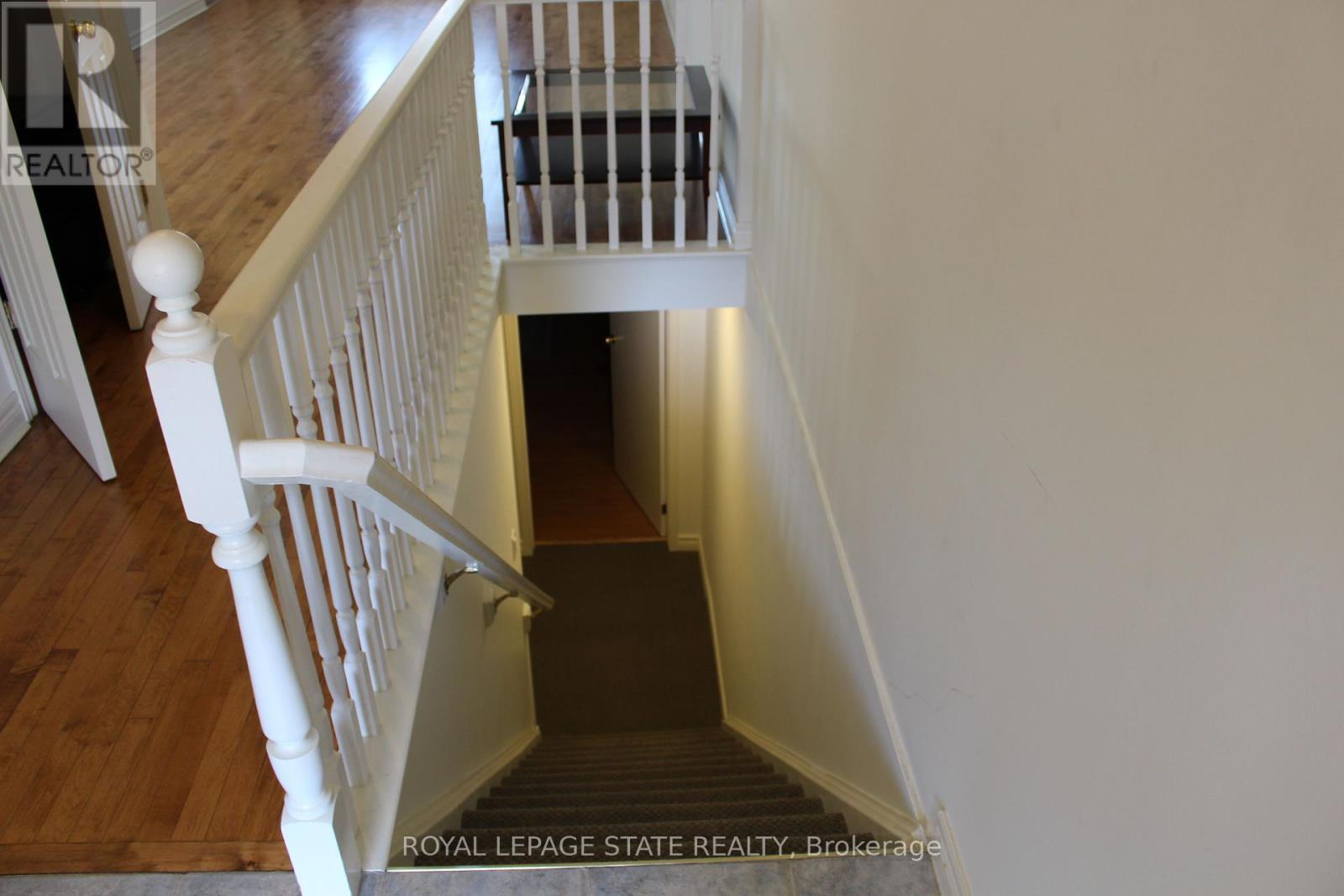 97 Sandollar Drive, Hamilton, Ontario  L0R 1W0 - Photo 11 - X12126838