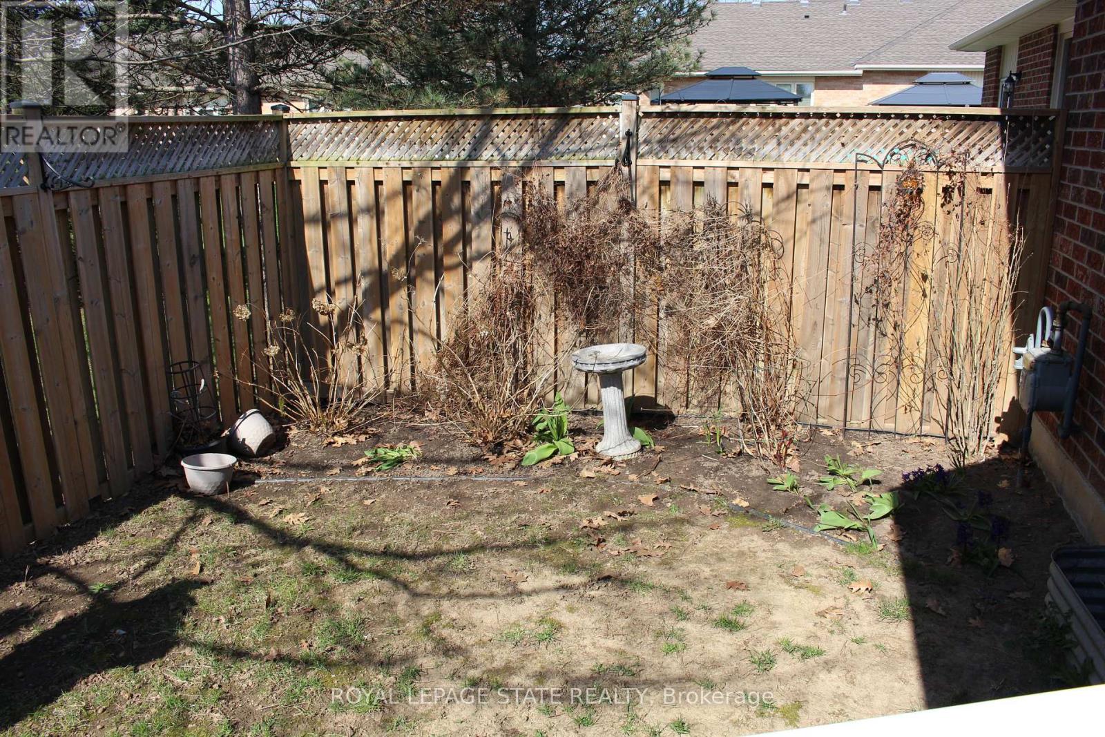 97 Sandollar Drive, Hamilton, Ontario  L0R 1W0 - Photo 28 - X12126838