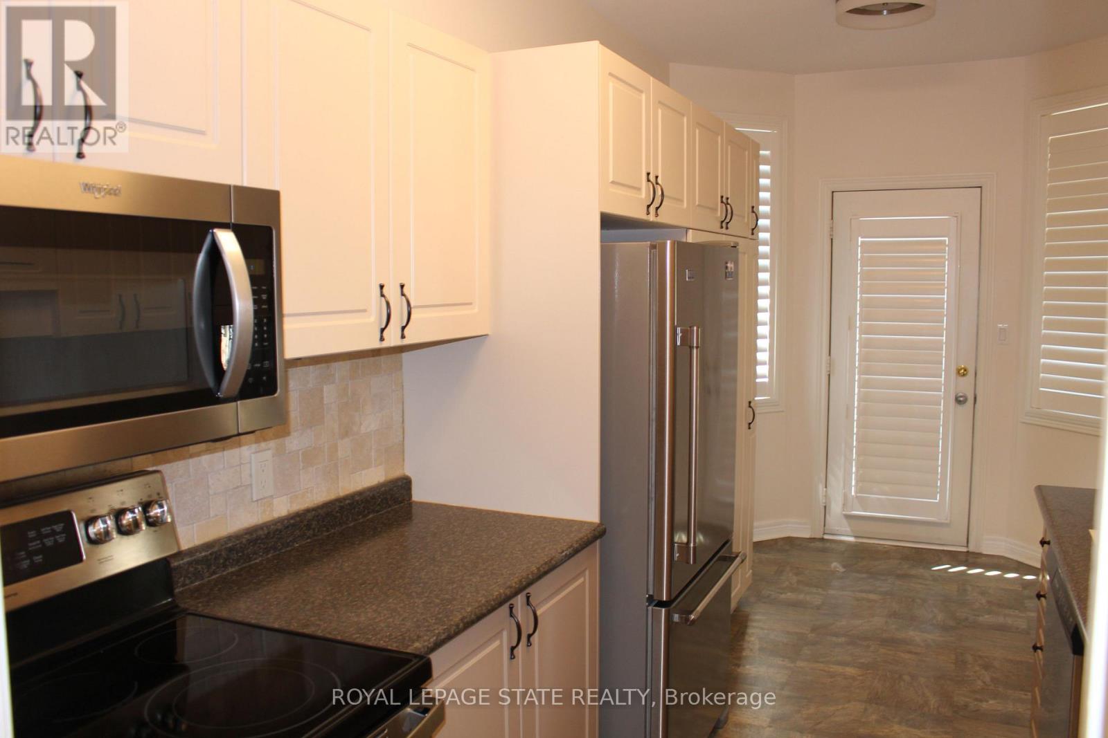 97 Sandollar Drive, Hamilton, Ontario  L0R 1W0 - Photo 8 - X12126838