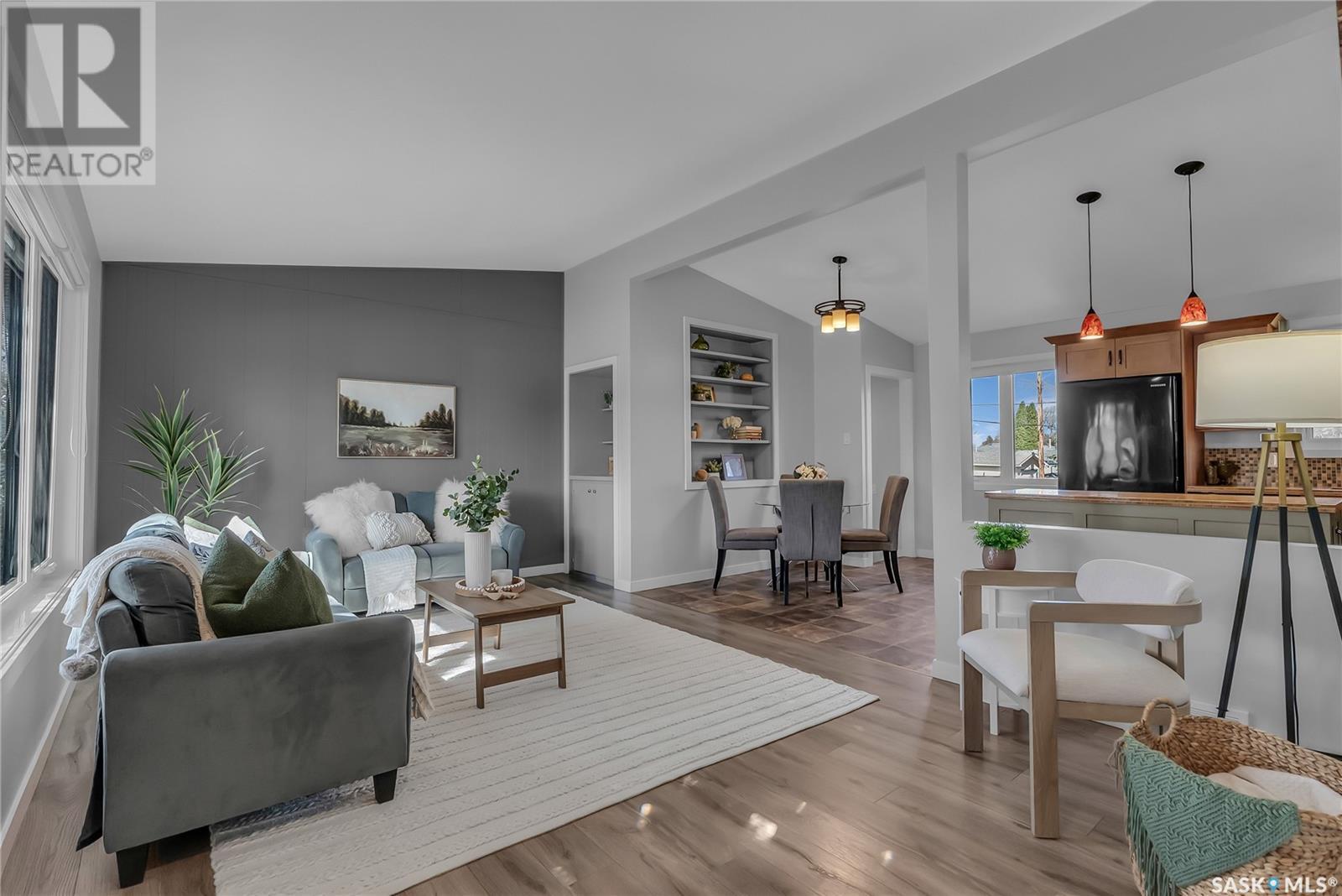 Property at 2415 Blain AVENUE image 3