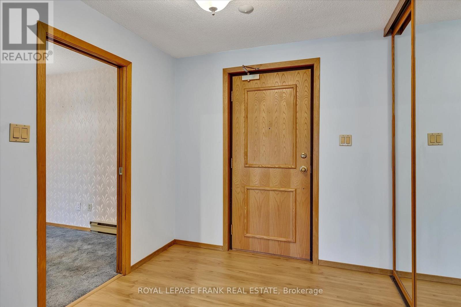 8 - 645 Whitaker Street, Peterborough East, Ontario  K9H 7L5 - Photo 10 - X12116714
