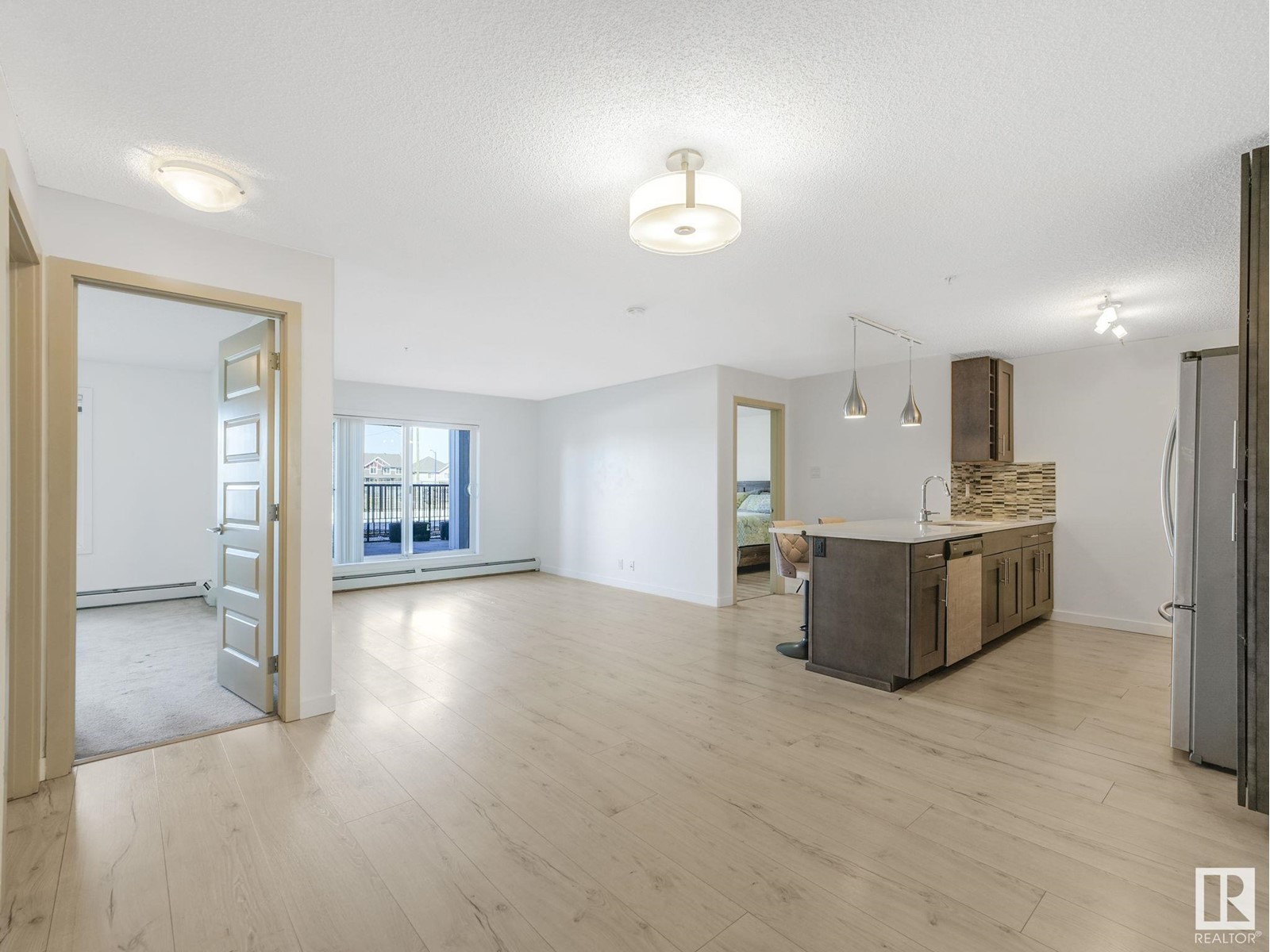 Property at #120 4008 SAVARYN DR SW image 2