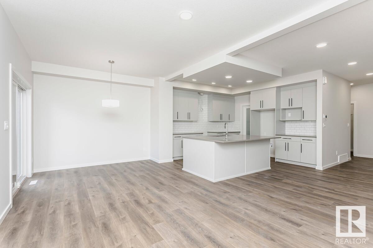 340 27 St Sw, Edmonton, Alberta  T6X 3H9 - Photo 4 - E4434691
