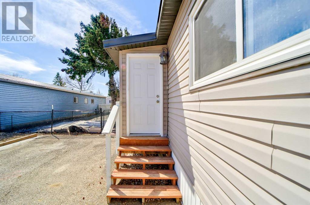 55, 5301 2nd Street, Coalhurst, Alberta  T0L 0V0 - Photo 3 - A2211876