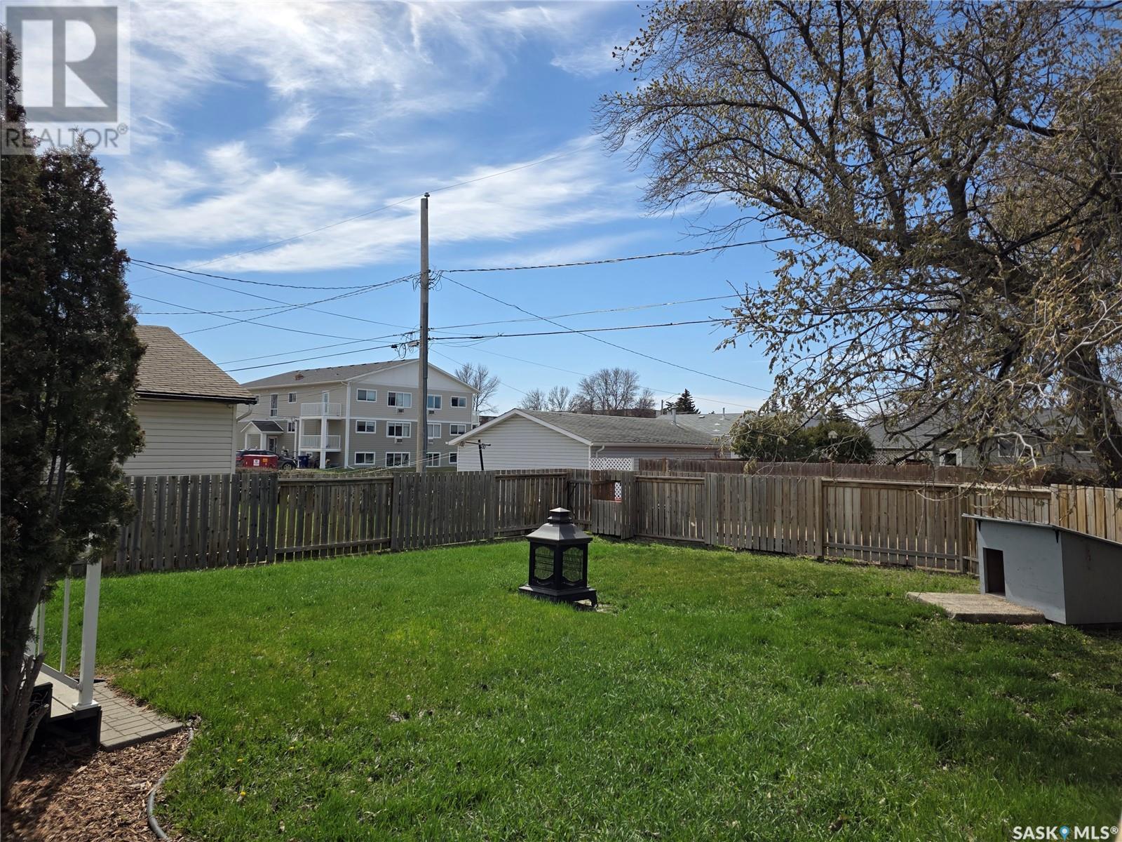 422 Mckenzie Street, Outlook, Saskatchewan  S0L 2N0 - Photo 20 - SK982716