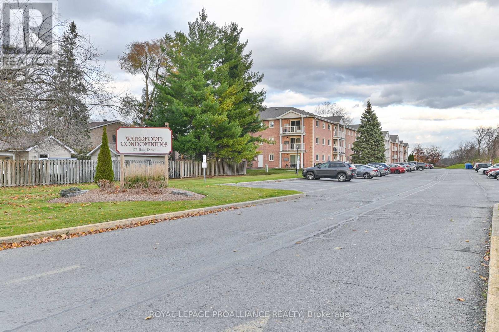 213 - 175 Haig Road E, Belleville (Belleville Ward), Ontario  K8N 5R7 - Photo 2 - X12127235